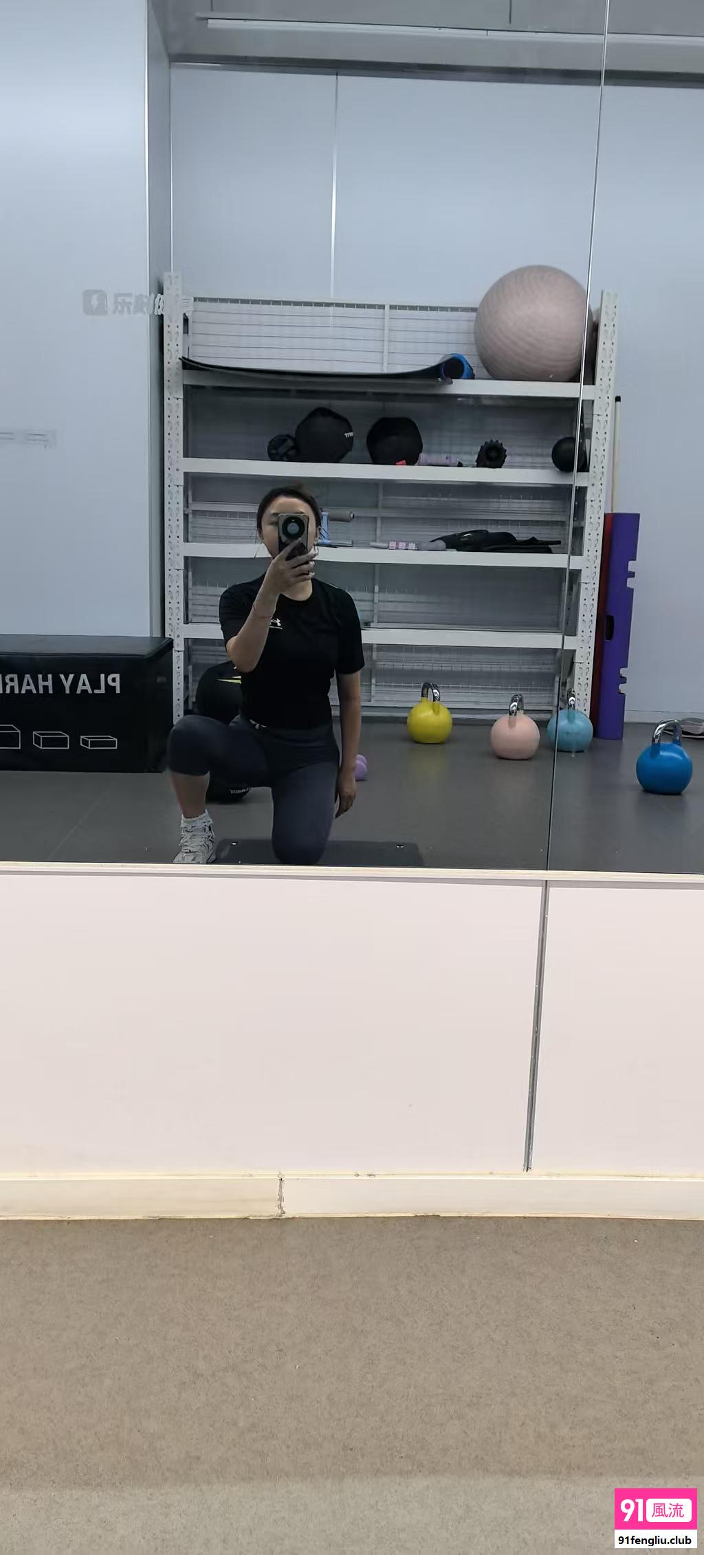 会所单飞新下海小妹